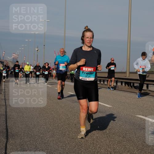 03.10.2025 - Köhlbrandbrückenlauf Fabian Wolf http://msf.ph/oto/9047317 03.10.2025 09:59:22 Position 3 3213 meine-sportfotos.de