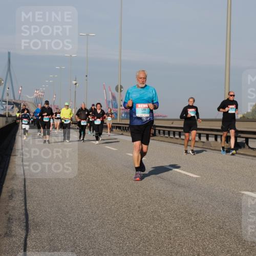 03.10.2025 - Köhlbrandbrückenlauf Fabian Wolf http://msf.ph/oto/9047339 03.10.2025 09:59:24 Position 3 1809 meine-sportfotos.de