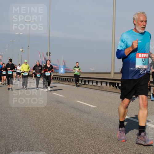 03.10.2025 - Köhlbrandbrückenlauf Fabian Wolf http://msf.ph/oto/9047378 03.10.2025 09:59:26 Position 3 1809, 1303 meine-sportfotos.de