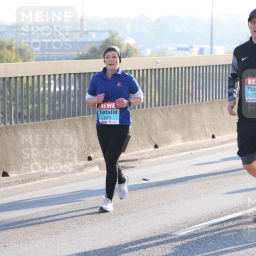 03.10.2025 - Köhlbrandbrückenlauf Lena Gebhardt http://msf.ph/oto/9047381 03.10.2025 09:29:18 Position 1 2474, 2569 meine-sportfotos.de