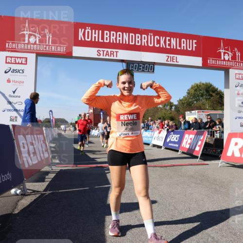 03.10.2025 - Köhlbrandbrückenlauf Lena Gebhardt http://msf.ph/oto/9047387 03.10.2025 13:03:01 Ziel 4095, 4137, 4203, 4279, 4294, 4619, 4747, 6655, 6770 meine-sportfotos.de