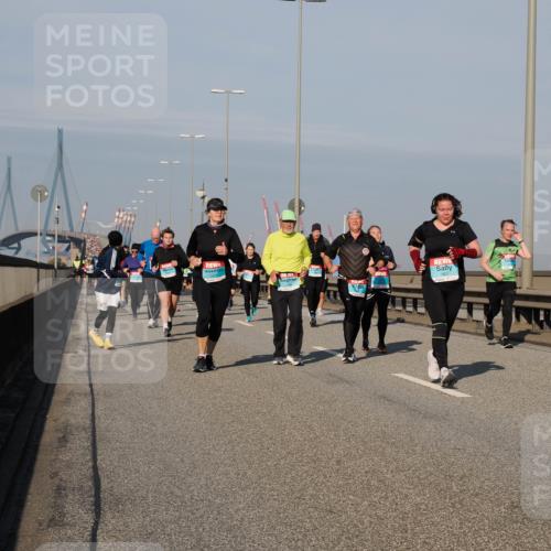 03.10.2025 - Köhlbrandbrückenlauf Fabian Wolf http://msf.ph/oto/9047395 03.10.2025 09:59:29 Position 3  meine-sportfotos.de