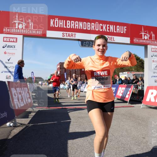 03.10.2025 - Köhlbrandbrückenlauf Lena Gebhardt http://msf.ph/oto/9047402 03.10.2025 13:03:01 Ziel 4095, 4137, 4203, 4279, 4294, 4619, 4747, 6655, 6770 meine-sportfotos.de