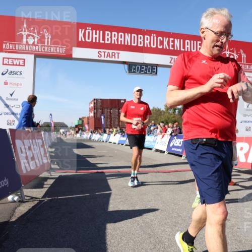 03.10.2025 - Köhlbrandbrückenlauf Lena Gebhardt http://msf.ph/oto/9047450 03.10.2025 13:03:04 Ziel 4095, 4137, 4203, 4279, 4294, 4747, 6655, 6770 meine-sportfotos.de
