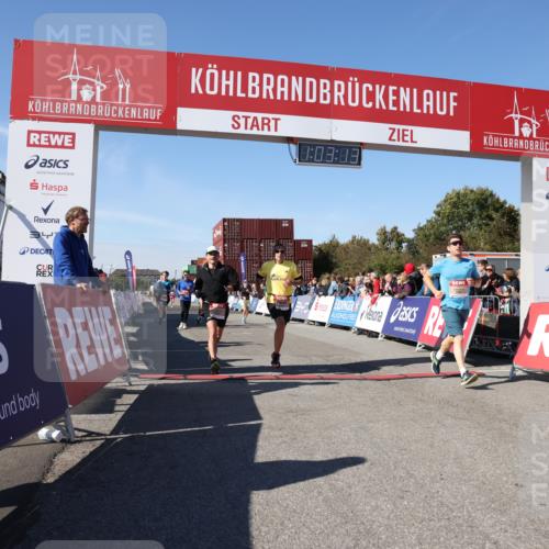 03.10.2025 - Köhlbrandbrückenlauf Lena Gebhardt http://msf.ph/oto/9047489 03.10.2025 13:03:14 Ziel 4085, 4208, 4268, 4856, 5048, 6279, 6612, 6722, 6784 meine-sportfotos.de