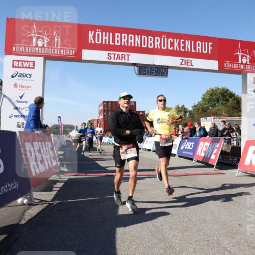 03.10.2025 - Köhlbrandbrückenlauf Lena Gebhardt http://msf.ph/oto/9047506 03.10.2025 13:03:15 Ziel 4085, 4208, 4268, 4856, 5048, 5063, 6279, 6612, 6722, 6784 meine-sportfotos.de