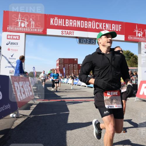 03.10.2025 - Köhlbrandbrückenlauf Lena Gebhardt http://msf.ph/oto/9047523 03.10.2025 13:03:15 Ziel 4085, 4208, 4268, 4856, 5048, 5063, 6279, 6612, 6722, 6784 meine-sportfotos.de