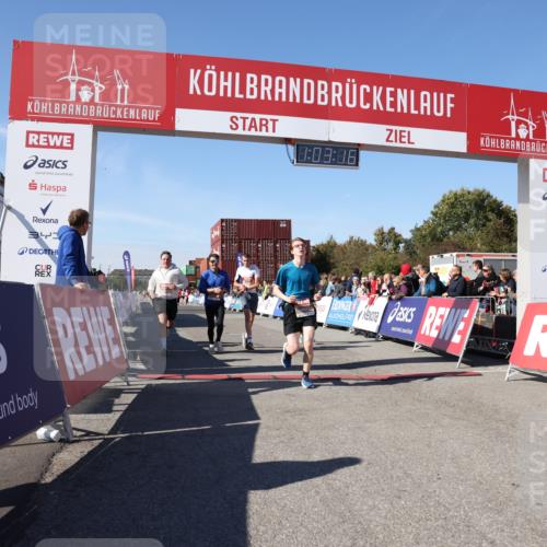 03.10.2025 - Köhlbrandbrückenlauf Lena Gebhardt http://msf.ph/oto/9047548 03.10.2025 13:03:16 Ziel 4085, 4208, 4268, 4856, 5048, 5063, 6279, 6612, 6722, 6784 meine-sportfotos.de