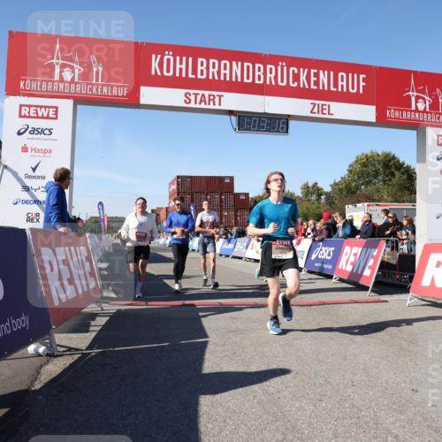 03.10.2025 - Köhlbrandbrückenlauf Lena Gebhardt http://msf.ph/oto/9047553 03.10.2025 13:03:17 Ziel 4085, 4208, 4268, 4283, 4856, 5048, 5063, 6279, 6612, 6722, 6784 meine-sportfotos.de