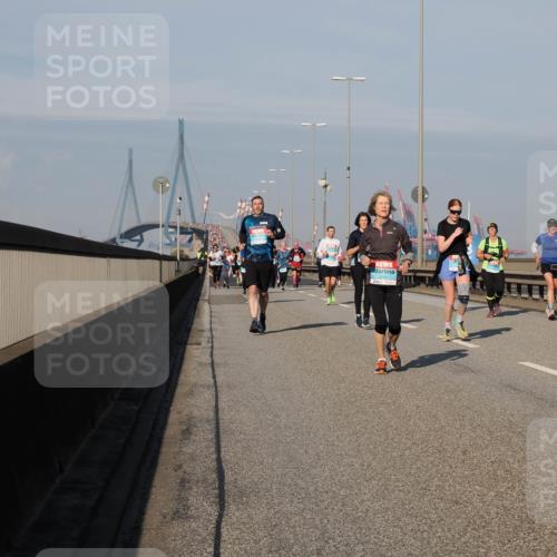 03.10.2025 - Köhlbrandbrückenlauf Fabian Wolf http://msf.ph/oto/9047652 03.10.2025 09:59:46 Position 3  meine-sportfotos.de
