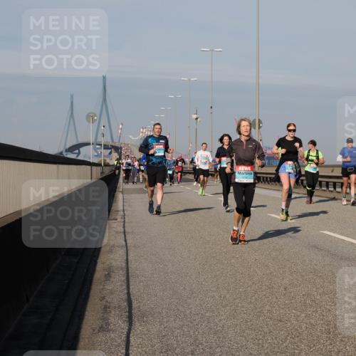 03.10.2025 - Köhlbrandbrückenlauf Fabian Wolf http://msf.ph/oto/9047659 03.10.2025 09:59:46 Position 3 3252 meine-sportfotos.de