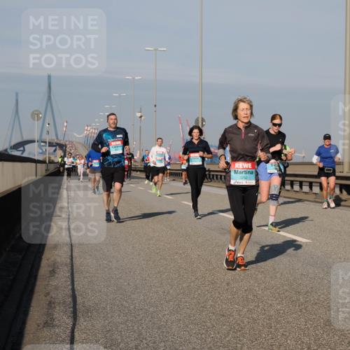 03.10.2025 - Köhlbrandbrückenlauf Fabian Wolf http://msf.ph/oto/9047684 03.10.2025 09:59:48 Position 3 3252 meine-sportfotos.de