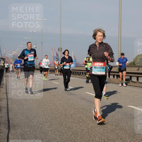 03.10.2025 - Köhlbrandbrückenlauf Fabian Wolf http://msf.ph/oto/9047698 03.10.2025 09:59:48 Position 3 2064, 3252 meine-sportfotos.de