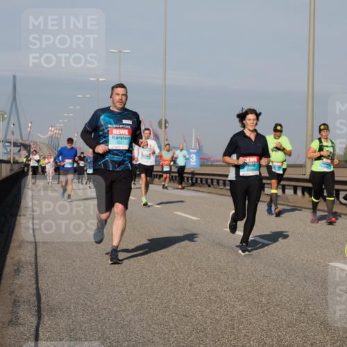 03.10.2025 - Köhlbrandbrückenlauf Fabian Wolf http://msf.ph/oto/9047726 03.10.2025 09:59:50 Position 3 2287, 2064 meine-sportfotos.de