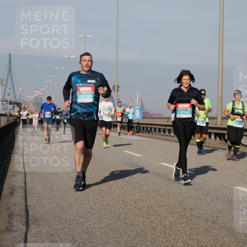 03.10.2025 - Köhlbrandbrückenlauf Fabian Wolf http://msf.ph/oto/9047728 03.10.2025 09:59:50 Position 3 2287, 2064 meine-sportfotos.de