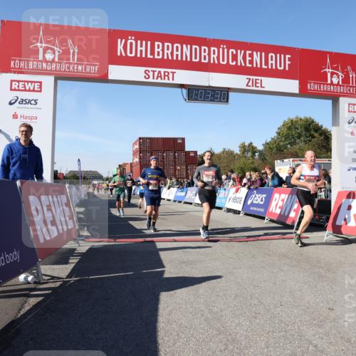 03.10.2025 - Köhlbrandbrückenlauf Lena Gebhardt http://msf.ph/oto/9047777 03.10.2025 13:03:31 Ziel 4214, 4225, 4252, 4283, 4300, 4454, 4507, 5063, 5707, 6194, 6207, 6632 meine-sportfotos.de