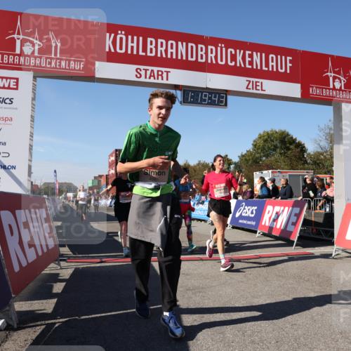 03.10.2025 - Köhlbrandbrückenlauf Lena Gebhardt http://msf.ph/oto/9047863 03.10.2025 13:19:43 Ziel 4981, 5047, 5148, 5647, 5648, 5650, 5838, 5931, 5975, 6382, 6383, 6509, 6600, 6660, 6730 meine-sportfotos.de