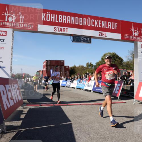03.10.2025 - Köhlbrandbrückenlauf Lena Gebhardt http://msf.ph/oto/9047919 03.10.2025 13:19:46 Ziel 4376, 4539, 4981, 5047, 5059, 5148, 5647, 5648, 5650, 5704, 5838, 5931, 5975, 6382, 6383, 6509, 6600, 6660, 6730 meine-sportfotos.de
