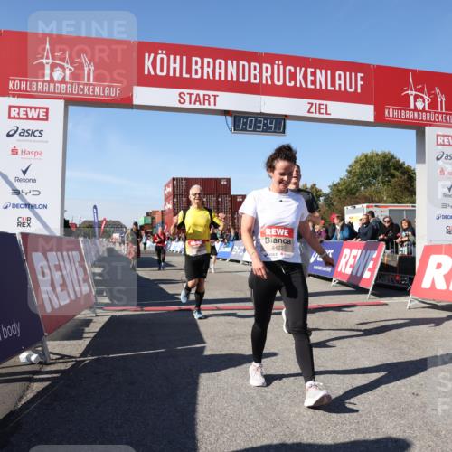03.10.2025 - Köhlbrandbrückenlauf Lena Gebhardt http://msf.ph/oto/9047933 03.10.2025 13:03:41 Ziel 4063, 4214, 4274, 4322, 4422, 4507, 5639, 5707, 5799, 6025 meine-sportfotos.de
