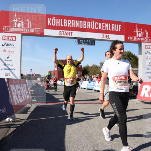 03.10.2025 - Köhlbrandbrückenlauf Lena Gebhardt http://msf.ph/oto/9047939 03.10.2025 13:03:42 Ziel 4063, 4214, 4274, 4322, 4422, 4507, 5639, 5707, 5799, 6025 meine-sportfotos.de