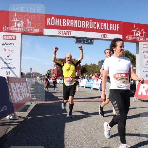 03.10.2025 - Köhlbrandbrückenlauf Lena Gebhardt http://msf.ph/oto/9047943 03.10.2025 13:03:42 Ziel 4063, 4214, 4274, 4322, 4422, 4507, 5639, 5707, 5799, 6025 meine-sportfotos.de