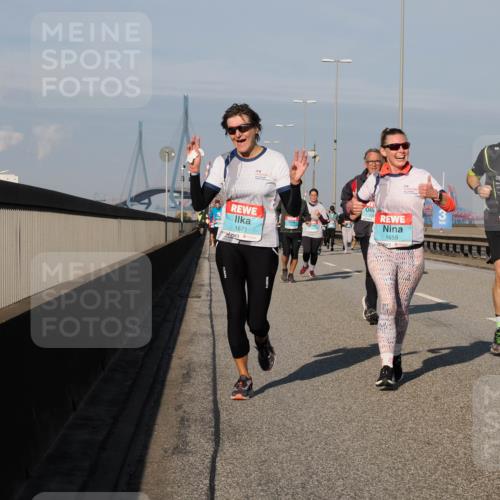 03.10.2025 - Köhlbrandbrückenlauf Fabian Wolf http://msf.ph/oto/9047972 03.10.2025 10:00:06 Position 3 1671, 1659 meine-sportfotos.de