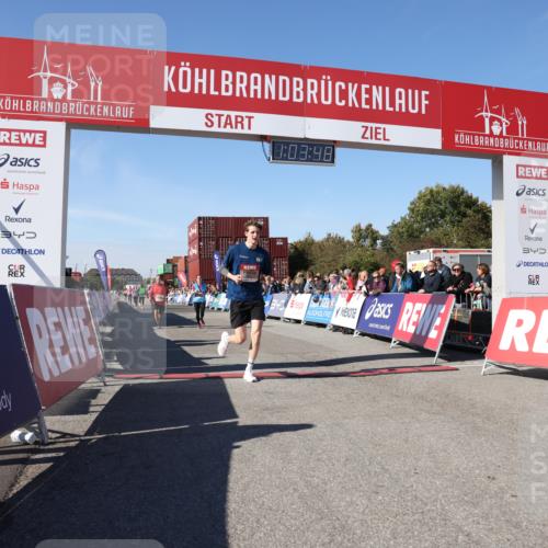 03.10.2025 - Köhlbrandbrückenlauf Lena Gebhardt http://msf.ph/oto/9048021 03.10.2025 13:03:48 Ziel 4063, 4274, 4322, 4422, 5414, 5639, 5799, 6025, 6341, 6706 meine-sportfotos.de