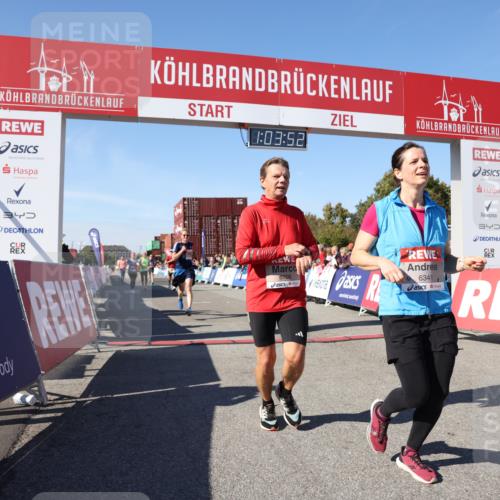 03.10.2025 - Köhlbrandbrückenlauf Lena Gebhardt http://msf.ph/oto/9048079 03.10.2025 13:03:53 Ziel 4127, 4274, 4322, 4349, 5098, 5414, 5447, 5639, 5950, 6315, 6341, 6392, 6706 meine-sportfotos.de