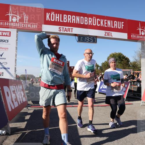 03.10.2025 - Köhlbrandbrückenlauf Lena Gebhardt http://msf.ph/oto/9048080 03.10.2025 13:19:58 Ziel 4376, 4433, 4539, 4721, 5059, 5175, 5656, 5657, 5658, 5704, 5841, 6068, 6414, 6567, 6568, 6649, 6660, 6663, 6730 meine-sportfotos.de
