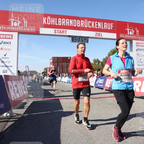 03.10.2025 - Köhlbrandbrückenlauf Lena Gebhardt http://msf.ph/oto/9048086 03.10.2025 13:03:53 Ziel 4127, 4274, 4322, 4349, 5098, 5414, 5447, 5639, 5950, 6315, 6341, 6392, 6706 meine-sportfotos.de