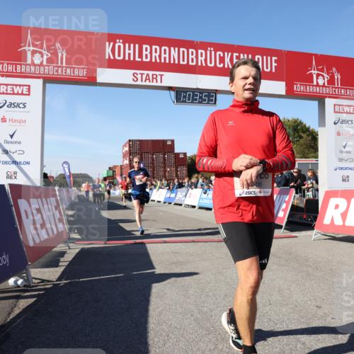 03.10.2025 - Köhlbrandbrückenlauf Lena Gebhardt http://msf.ph/oto/9048091 03.10.2025 13:03:53 Ziel 4127, 4274, 4322, 4349, 5098, 5414, 5447, 5639, 5950, 6315, 6341, 6392, 6706 meine-sportfotos.de