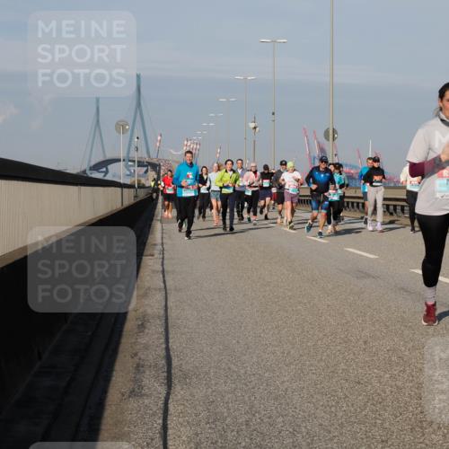 03.10.2025 - Köhlbrandbrückenlauf Fabian Wolf http://msf.ph/oto/9048102 03.10.2025 10:00:13 Position 3 1719 meine-sportfotos.de