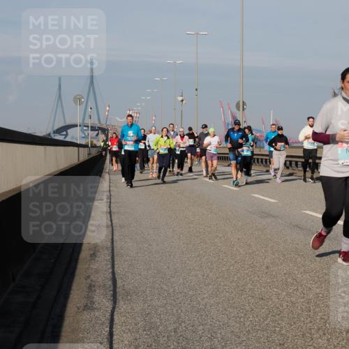 03.10.2025 - Köhlbrandbrückenlauf Fabian Wolf http://msf.ph/oto/9048104 03.10.2025 10:00:13 Position 3 1719 meine-sportfotos.de