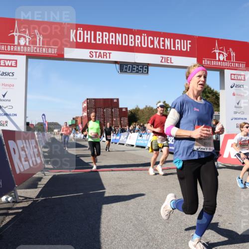 03.10.2025 - Köhlbrandbrückenlauf Lena Gebhardt http://msf.ph/oto/9048161 03.10.2025 13:03:57 Ziel 4056, 4127, 4322, 4349, 5098, 5414, 5447, 5950, 5958, 6315, 6341, 6392, 6706 meine-sportfotos.de