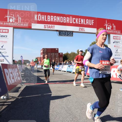 03.10.2025 - Köhlbrandbrückenlauf Lena Gebhardt http://msf.ph/oto/9048167 03.10.2025 13:03:57 Ziel 4056, 4127, 4322, 4349, 5098, 5414, 5447, 5950, 5958, 6315, 6341, 6392, 6706 meine-sportfotos.de