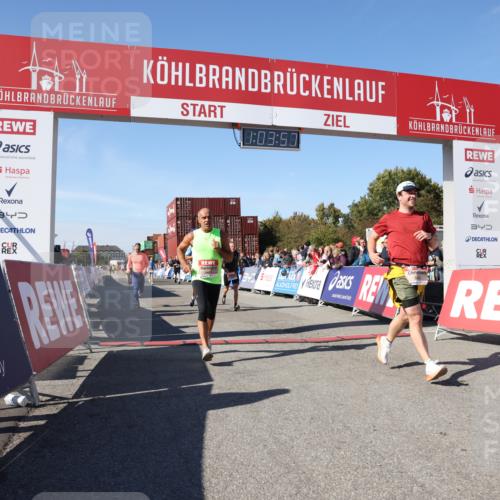 03.10.2025 - Köhlbrandbrückenlauf Lena Gebhardt http://msf.ph/oto/9048171 03.10.2025 13:03:57 Ziel 4056, 4127, 4322, 4349, 5098, 5414, 5447, 5950, 5958, 6315, 6341, 6392, 6706 meine-sportfotos.de