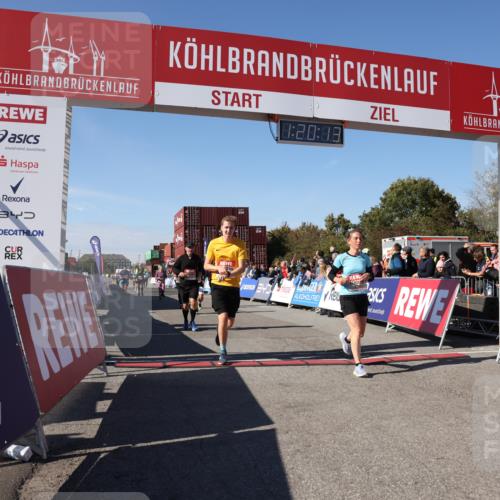 03.10.2025 - Köhlbrandbrückenlauf Lena Gebhardt http://msf.ph/oto/9048259 03.10.2025 13:20:13 Ziel 4397, 4402, 4433, 4565, 4779, 4994, 5037, 5160, 5175, 5328, 5456, 5481, 5672, 5683, 5850, 6035, 6136, 6589, 6649 meine-sportfotos.de