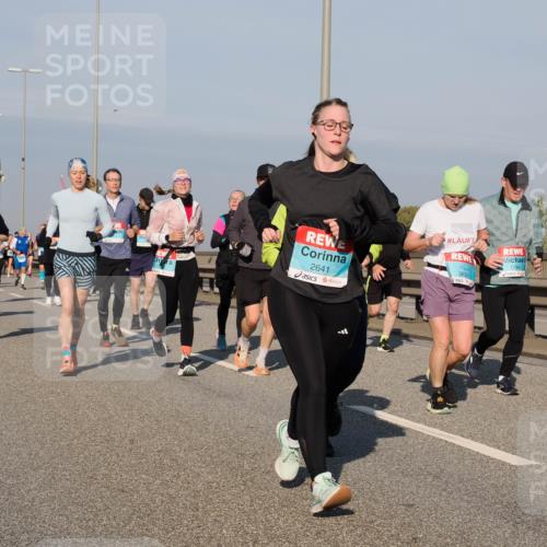 03.10.2025 - Köhlbrandbrückenlauf Fabian Wolf http://msf.ph/oto/9048268 03.10.2025 10:00:22 Position 3 2641, 3833, 1794 meine-sportfotos.de