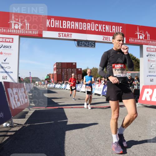 03.10.2025 - Köhlbrandbrückenlauf Lena Gebhardt http://msf.ph/oto/9048301 03.10.2025 13:04:05 Ziel 4056, 4127, 4349, 4372, 4480, 5098, 5447, 5721, 5950, 5958, 6315, 6392 meine-sportfotos.de