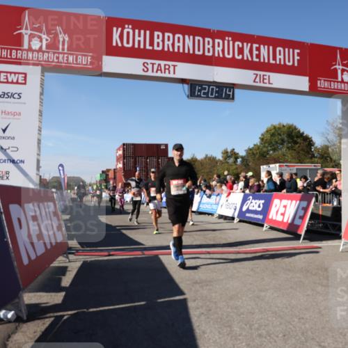 03.10.2025 - Köhlbrandbrückenlauf Lena Gebhardt http://msf.ph/oto/9048305 03.10.2025 13:20:15 Ziel 4397, 4402, 4565, 4779, 4994, 5037, 5144, 5160, 5328, 5456, 5481, 5672, 5683, 5850, 6035, 6136, 6589 meine-sportfotos.de