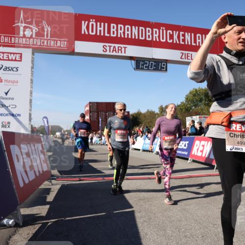 03.10.2025 - Köhlbrandbrückenlauf Lena Gebhardt http://msf.ph/oto/9048399 03.10.2025 13:20:19 Ziel 4397, 4402, 4565, 4571, 4779, 4994, 5144, 5160, 5208, 5672, 5683, 5790, 5850, 6035, 6136 meine-sportfotos.de