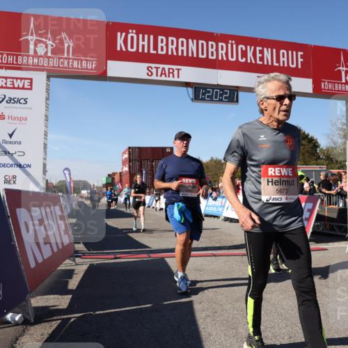 03.10.2025 - Köhlbrandbrückenlauf Lena Gebhardt http://msf.ph/oto/9048423 03.10.2025 13:20:21 Ziel 4385, 4397, 4402, 4565, 4570, 4571, 4591, 4672, 4739, 4779, 4994, 5082, 5144, 5160, 5208, 5672, 5683, 5790, 5850, 6035, 6136 meine-sportfotos.de