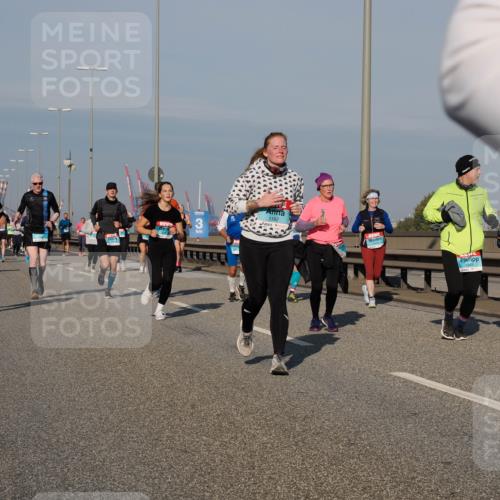 03.10.2025 - Köhlbrandbrückenlauf Fabian Wolf http://msf.ph/oto/9048432 03.10.2025 10:00:30 Position 3 1162, 3, 1549 meine-sportfotos.de