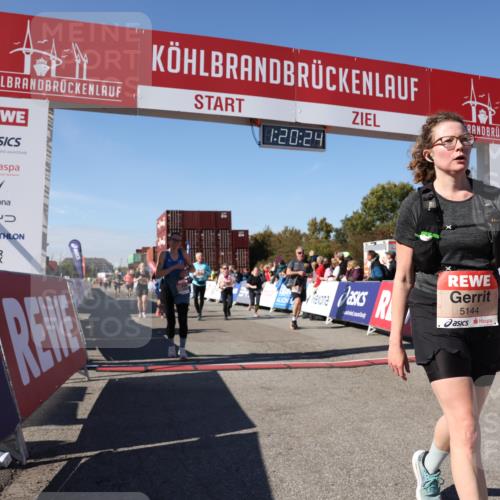 03.10.2025 - Köhlbrandbrückenlauf Lena Gebhardt http://msf.ph/oto/9048459 03.10.2025 13:20:25 Ziel 4385, 4397, 4570, 4571, 4591, 4672, 4739, 4859, 4994, 5082, 5144, 5160, 5208, 5631, 5672, 5683, 5790, 5850, 6035, 6136 meine-sportfotos.de