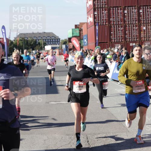 03.10.2025 - Köhlbrandbrückenlauf Jannik Wohlers http://msf.ph/oto/9048594 03.10.2025 13:07:22 Ziel 4287, 4288, 4590, 4649, 4794, 4806, 5645, 5646, 5870, 5872, 6302, 6459 meine-sportfotos.de