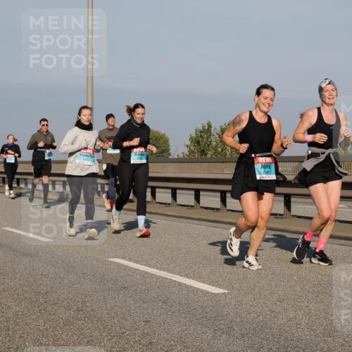 03.10.2025 - Köhlbrandbrückenlauf Fabian Wolf http://msf.ph/oto/9048698 03.10.2025 10:00:39 Position 3 2670, 1831, 2349 meine-sportfotos.de