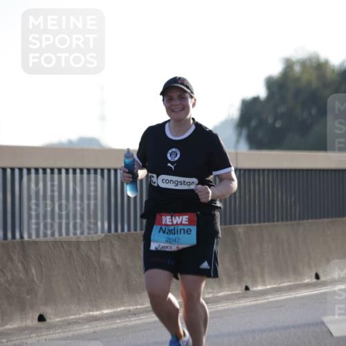 03.10.2025 - Köhlbrandbrückenlauf Jannik Wohlers http://msf.ph/oto/9048777 03.10.2025 09:30:31 Position 3 2042 meine-sportfotos.de