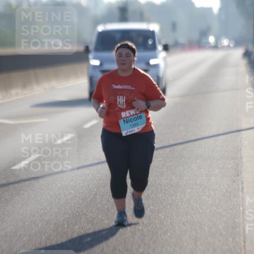 03.10.2025 - Köhlbrandbrückenlauf Jannik Wohlers http://msf.ph/oto/9048879 03.10.2025 09:30:52 Position 3 1389 meine-sportfotos.de