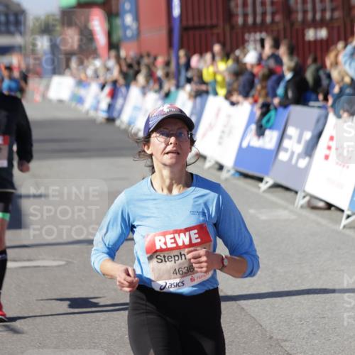 03.10.2025 - Köhlbrandbrückenlauf Jannik Wohlers http://msf.ph/oto/9048890 03.10.2025 13:07:31 Ziel 4113, 4254, 4287, 4288, 4375, 4590, 4636, 4794, 4806, 5645, 5646, 5870, 5872, 6459 meine-sportfotos.de