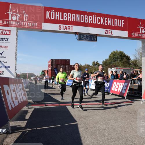 03.10.2025 - Köhlbrandbrückenlauf Lena Gebhardt http://msf.ph/oto/9048921 03.10.2025 13:20:45 Ziel 4476, 4646, 4709, 5480, 5488, 5774, 5918, 5920, 6703, 6777, 6807 meine-sportfotos.de